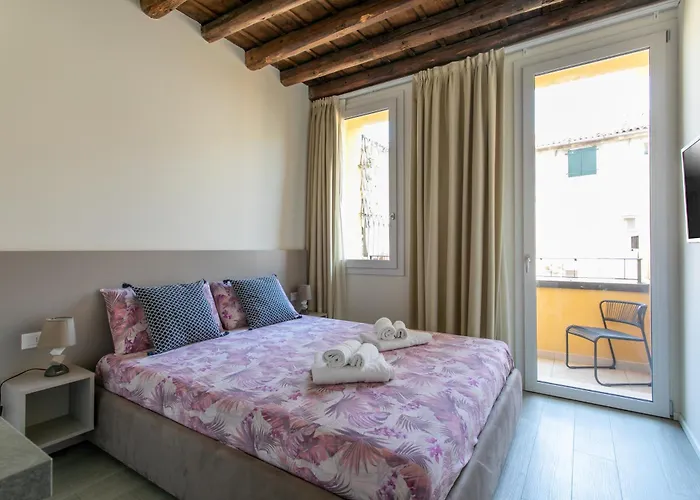 Residenza Subitosanto - Appartamento Con Balconcino \