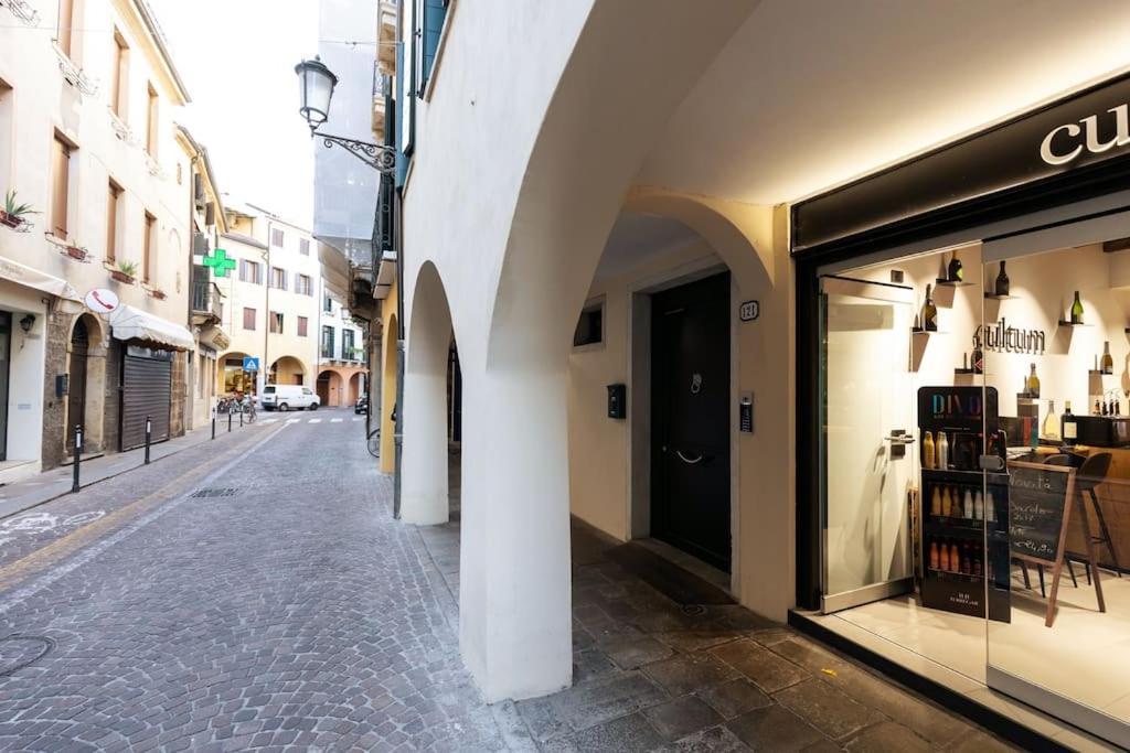 Residenza Subitosanto - Con Balconcino 